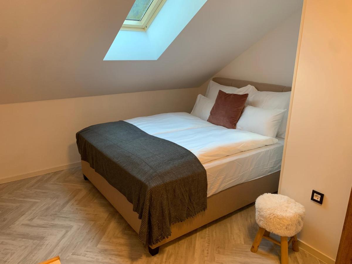 Pine Tree Holiday House Gozd Martuljek Extérieur photo