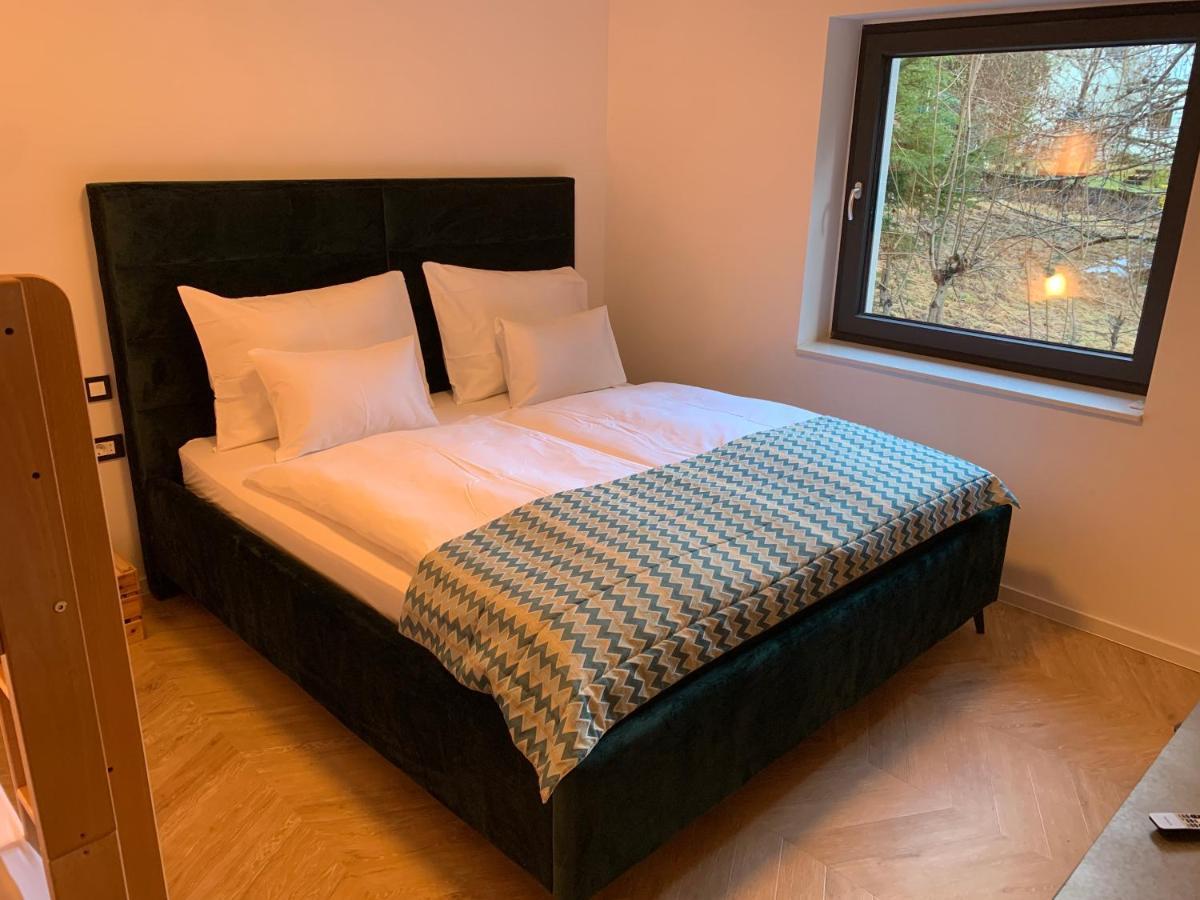 Pine Tree Holiday House Gozd Martuljek Extérieur photo